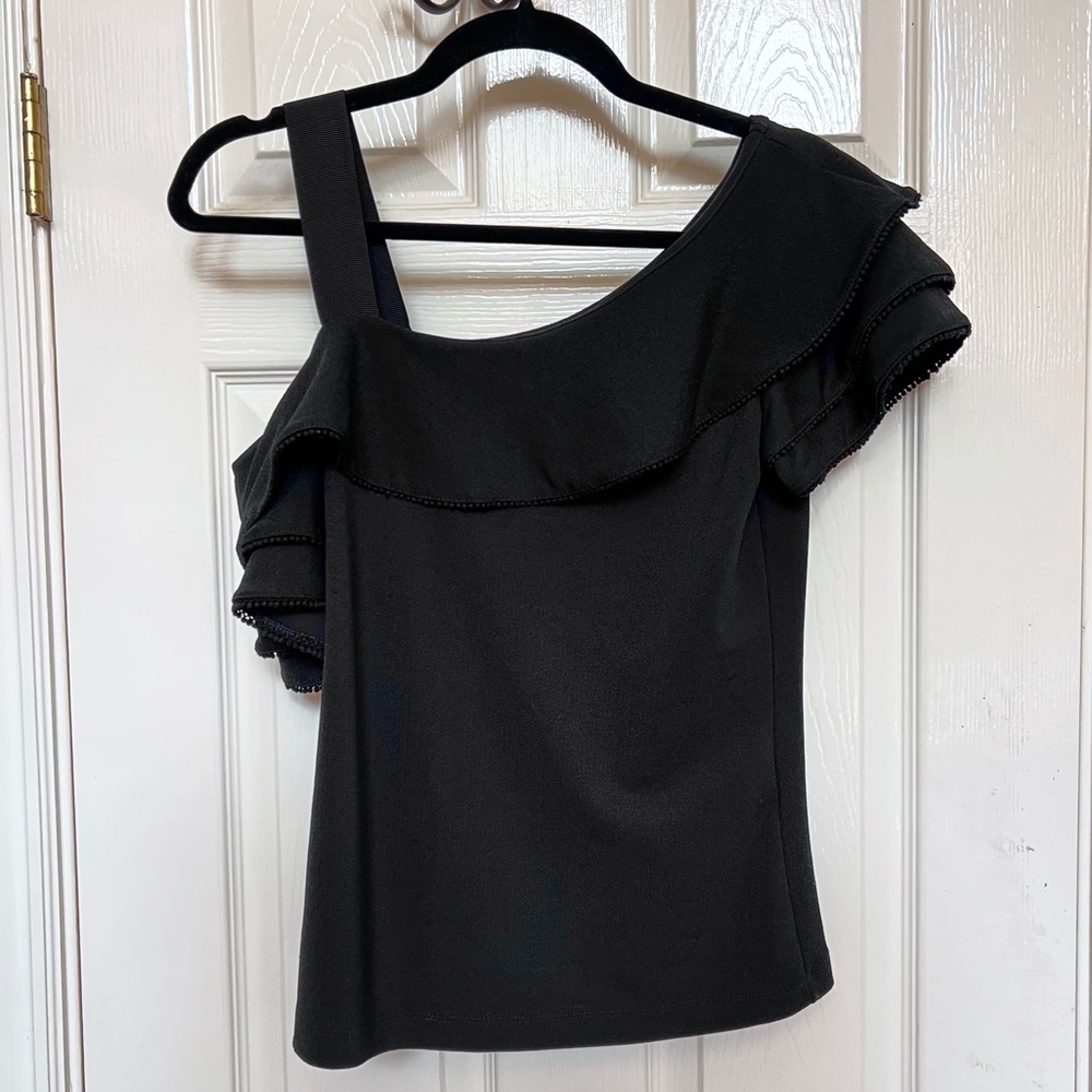 Banana Republic Asymmetrical Tiered Sleeve Top, black